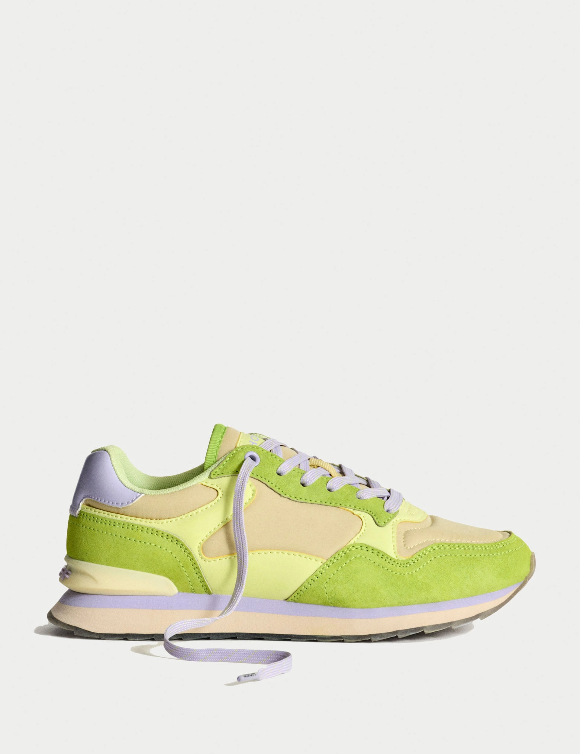 City - Kathmandu Hoff women's fashion sneakers with retro vibe