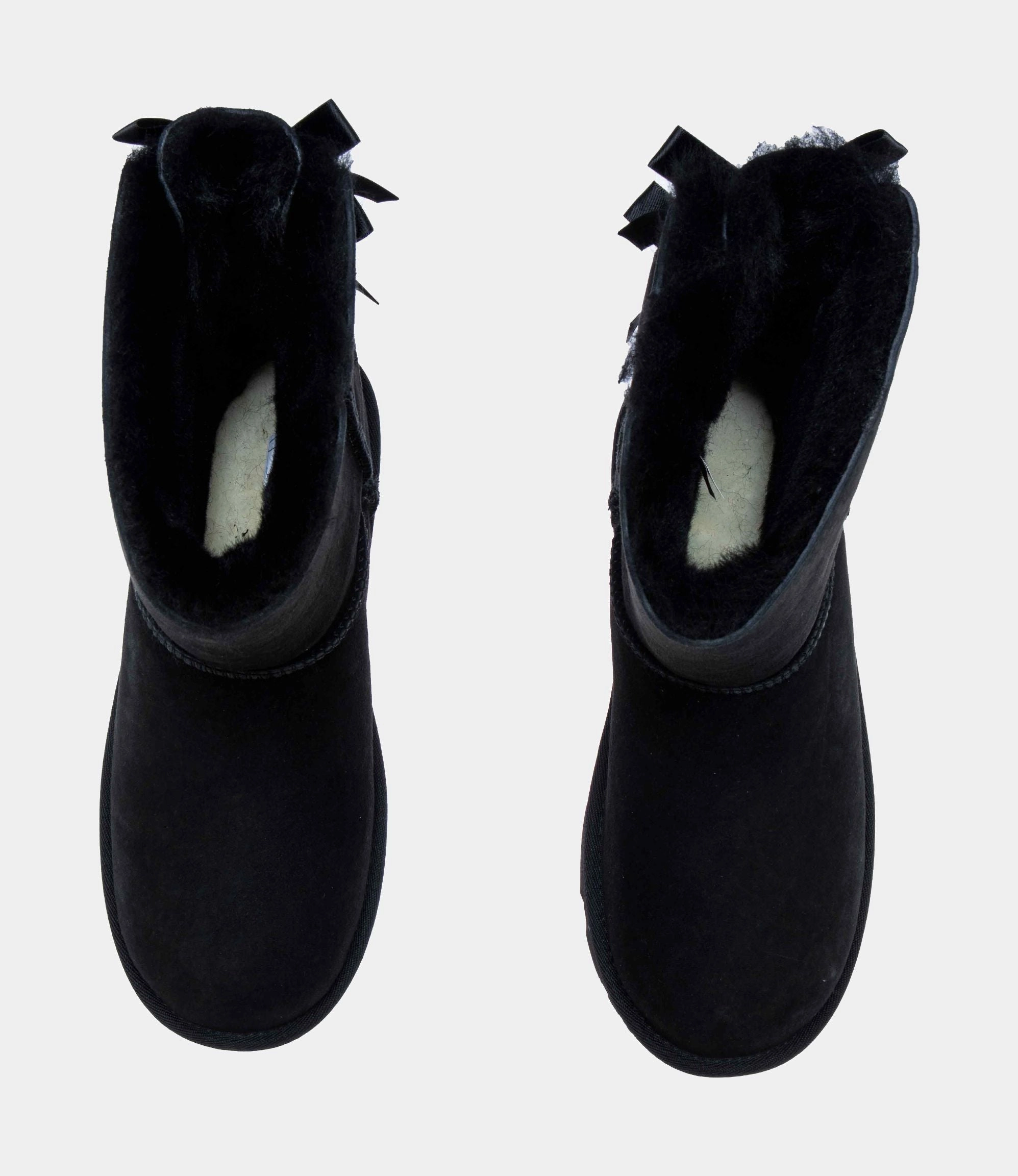 Classic Bailey Bow 2 Grade School Boots (Black) Ugg Mini Boot Styles