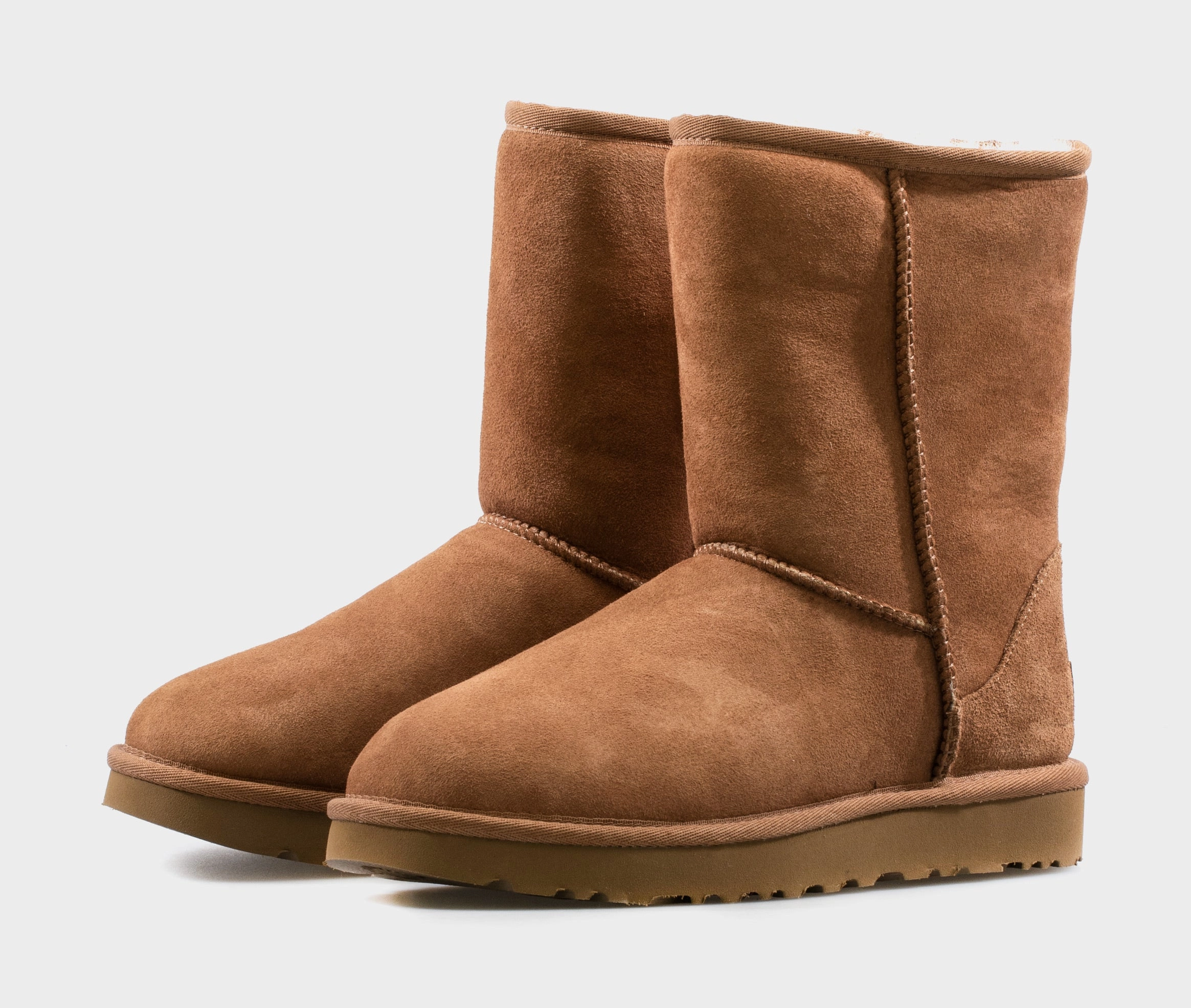 Classic II Short Womens Boots (Chestnut Brown) Ugg Mini Boot Styles