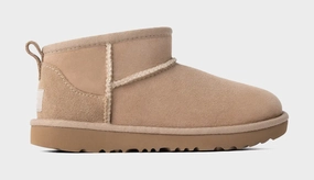 Classic Ultra Mini Grade School Boots (Light Sand) ugg classic tasman slippers warm and durable