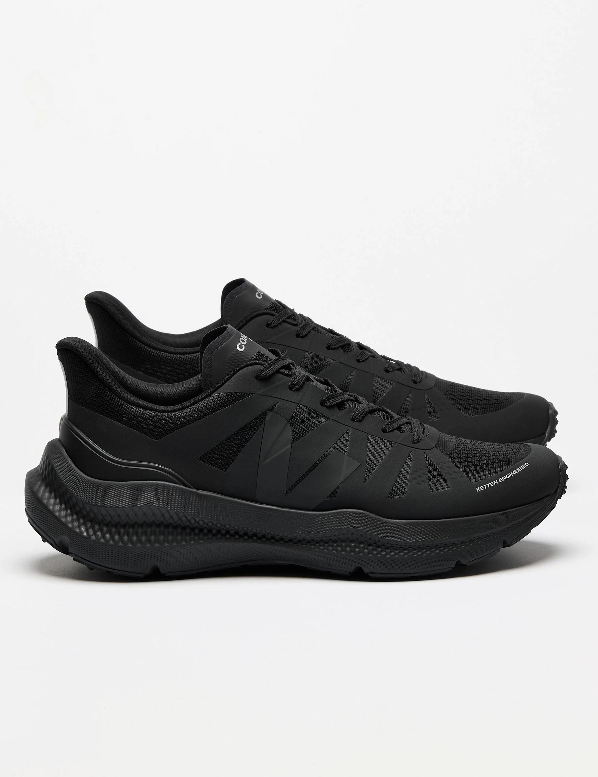 Condor 3 Advanced - Full Black Veja women's trendy casual shoes