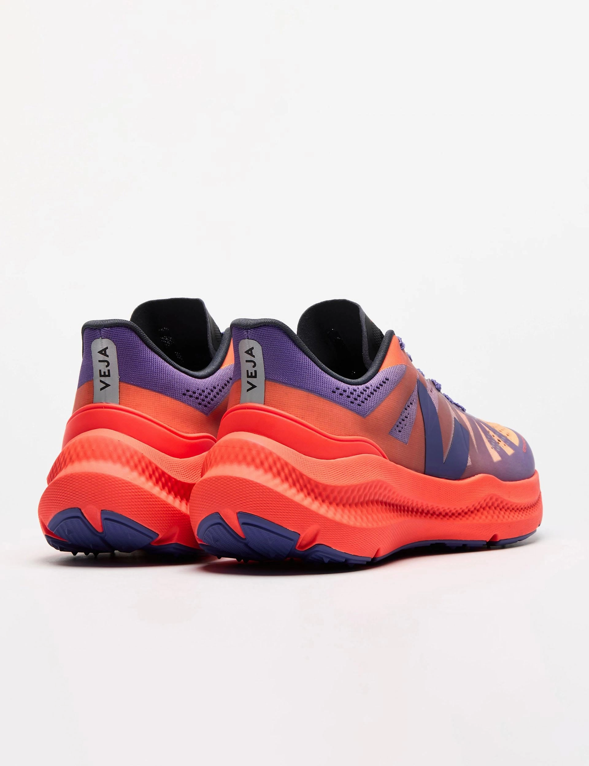 Condor 3 Advanced - Gradient Purple Orange Fluo Veja women's trendy casual shoes