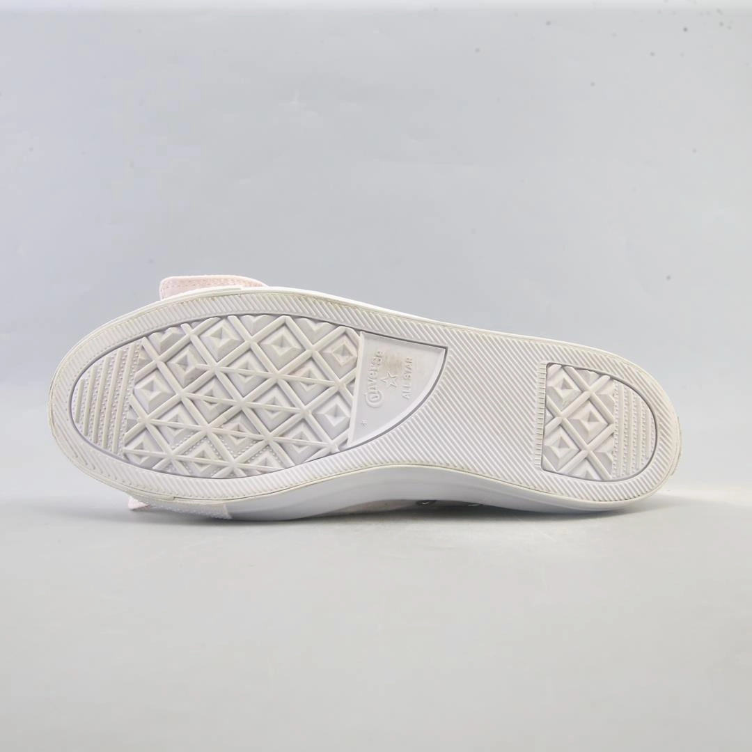 CONVERSE ALL STAR KNOT BOW vintage Converse footwear looks
