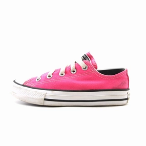 CONVERSE ALL STAR Converse iconic footwear looks