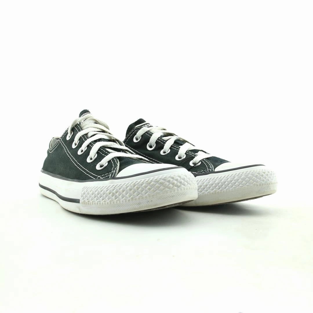 CONVERSE ALL STAR vintage Converse footwear looks