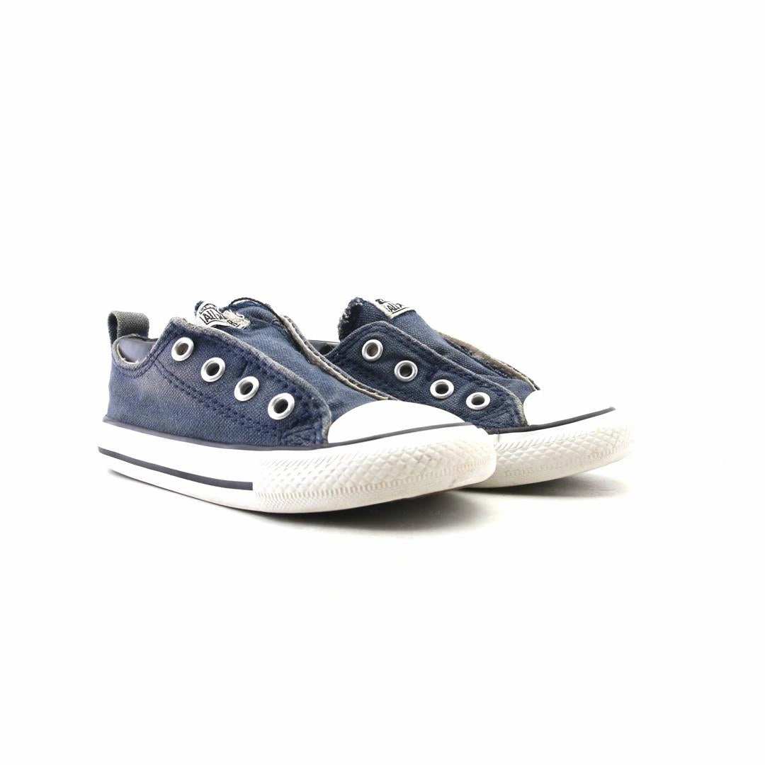 CONVERSE ALL STAR vintage Converse footwear looks