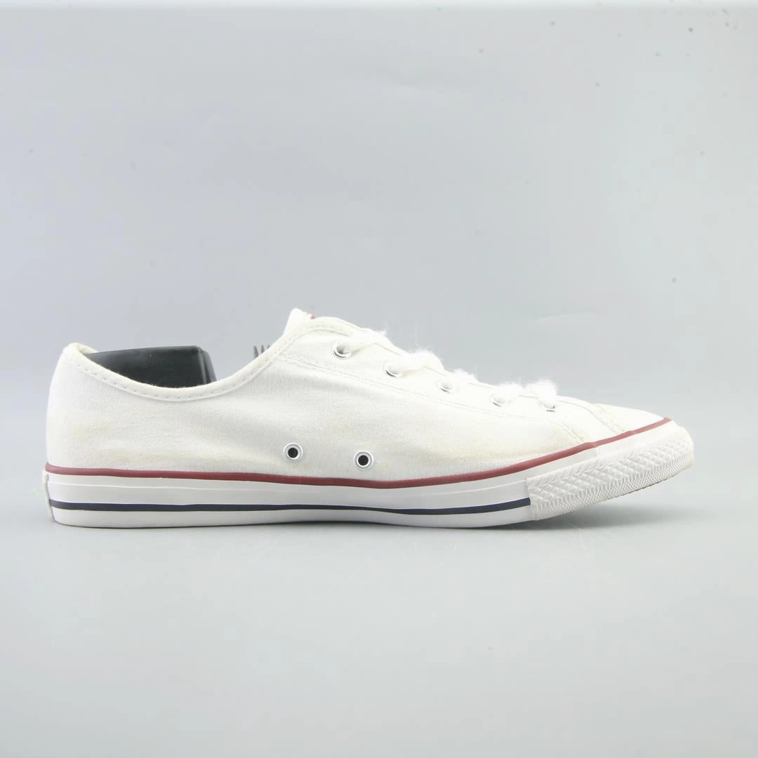 CONVERSE ALL STAR vintage Converse footwear looks