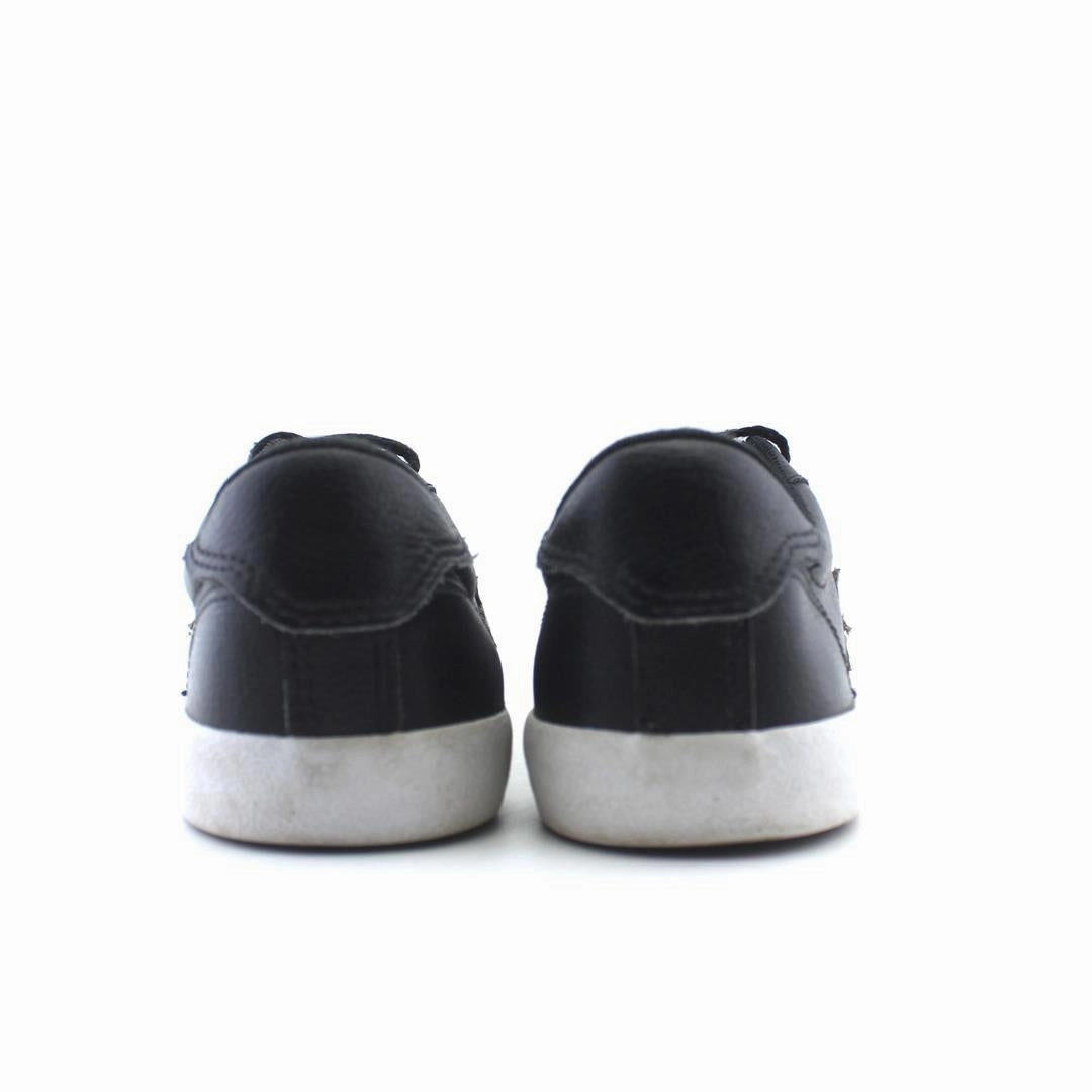 CONVERSE ALL STAR vintage Converse footwear looks