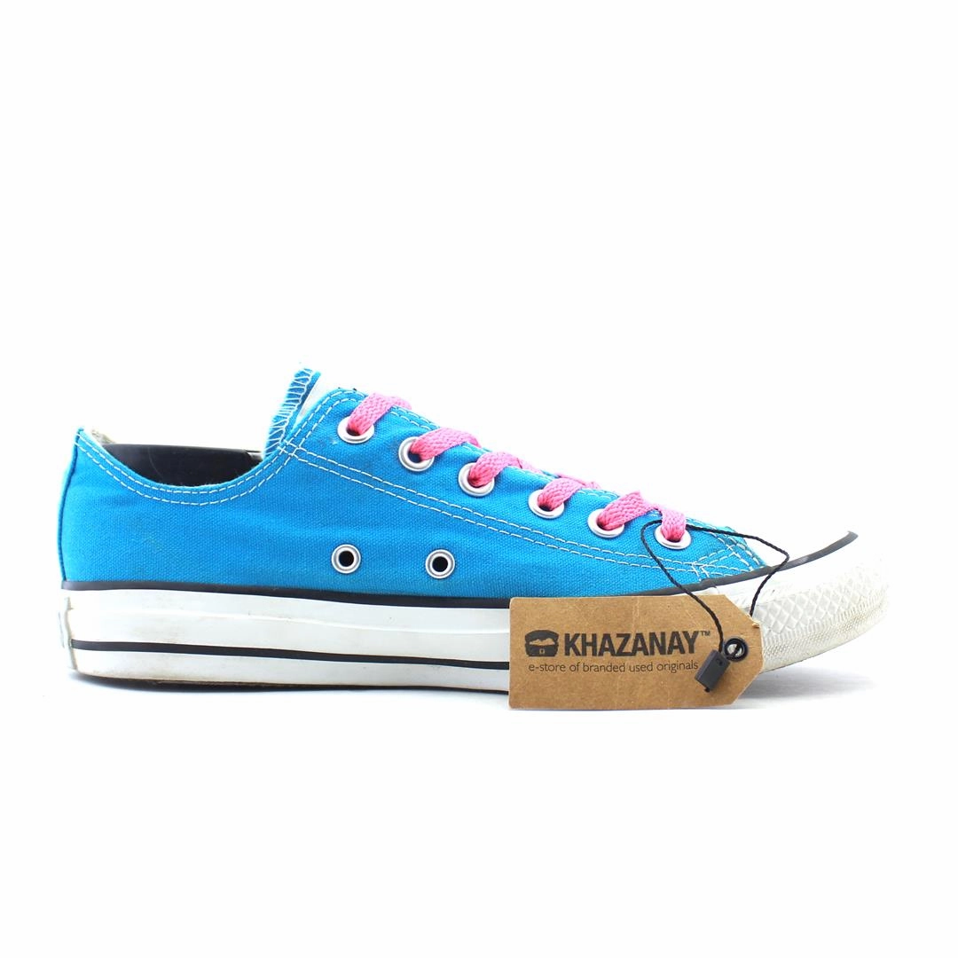 CONVERSE ALL STAR vintage Converse footwear looks