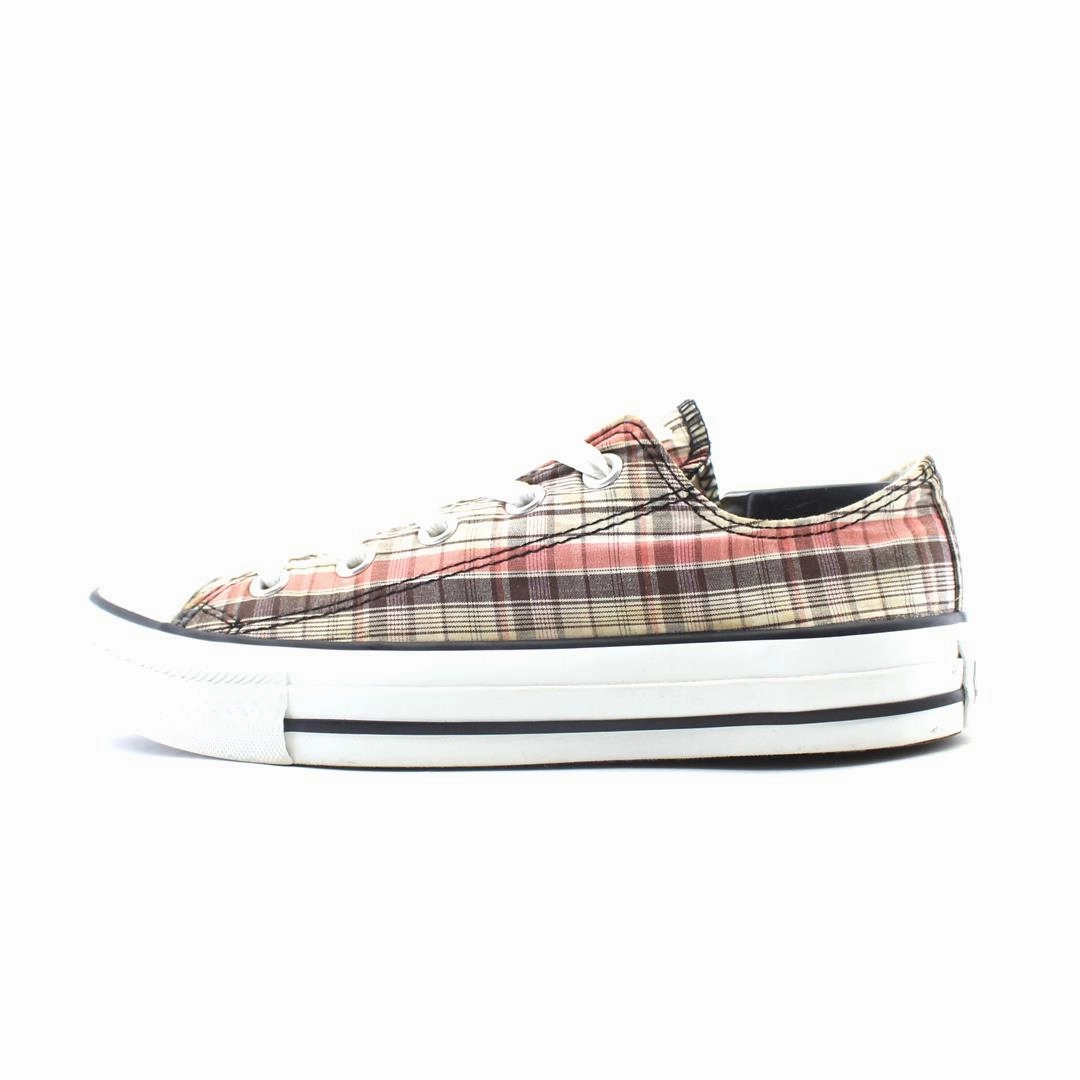 CONVERSE ALL STAR Converse iconic footwear looks