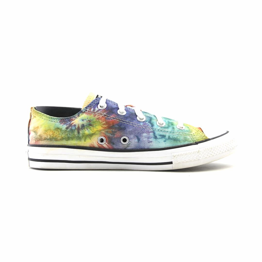 CONVERSE ALL STAR vintage Converse footwear looks