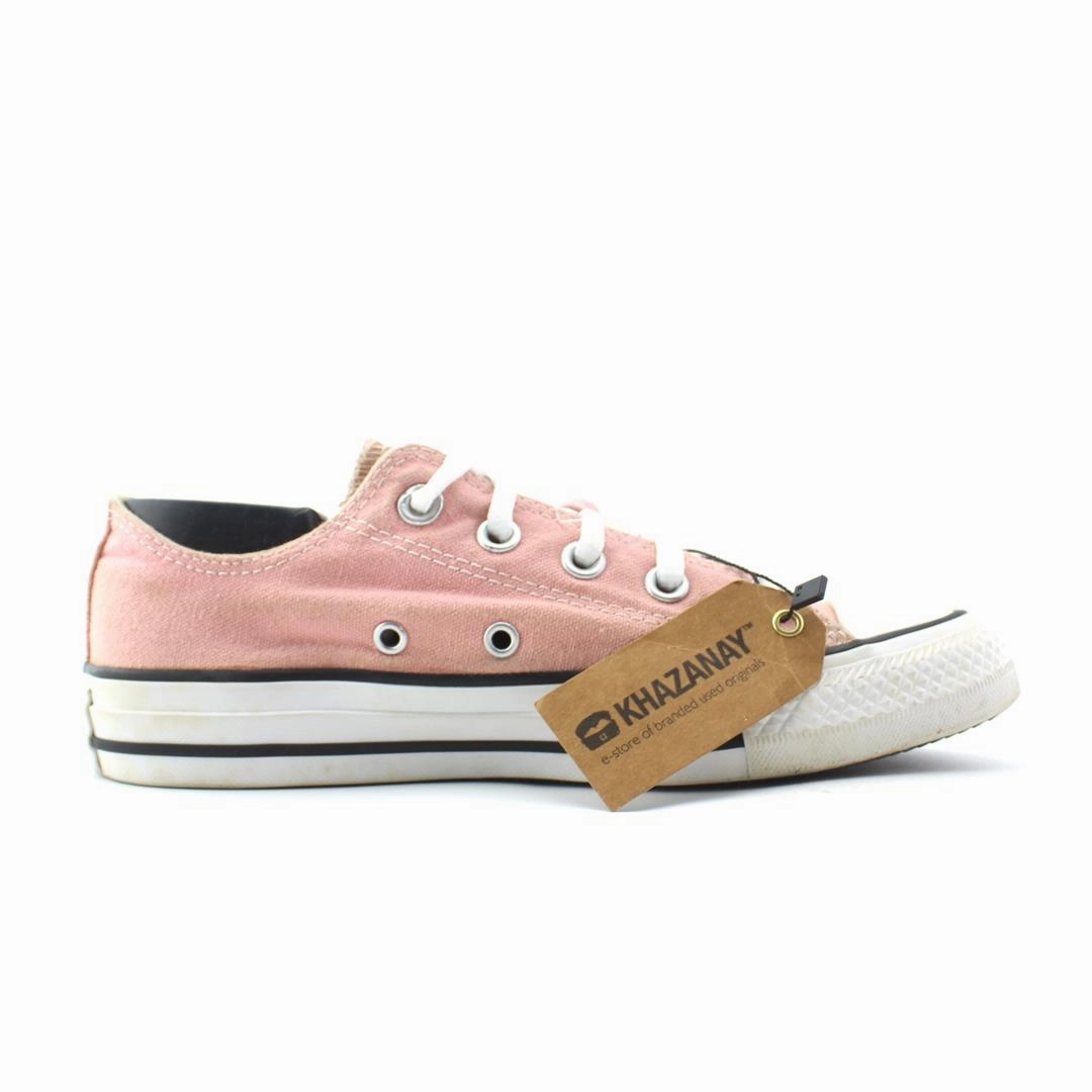 CONVERSE ALL STAR vintage Converse footwear looks
