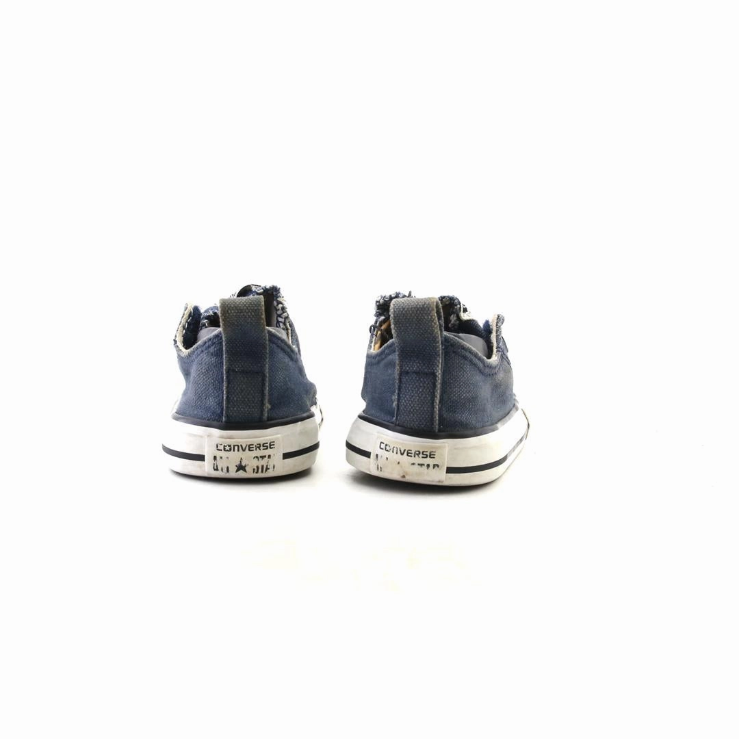 CONVERSE ALL STAR vintage Converse footwear looks