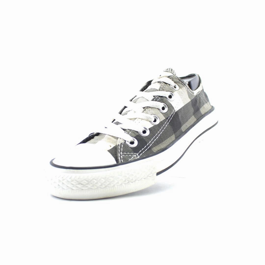 CONVERSE ALL STAR vintage Converse footwear looks