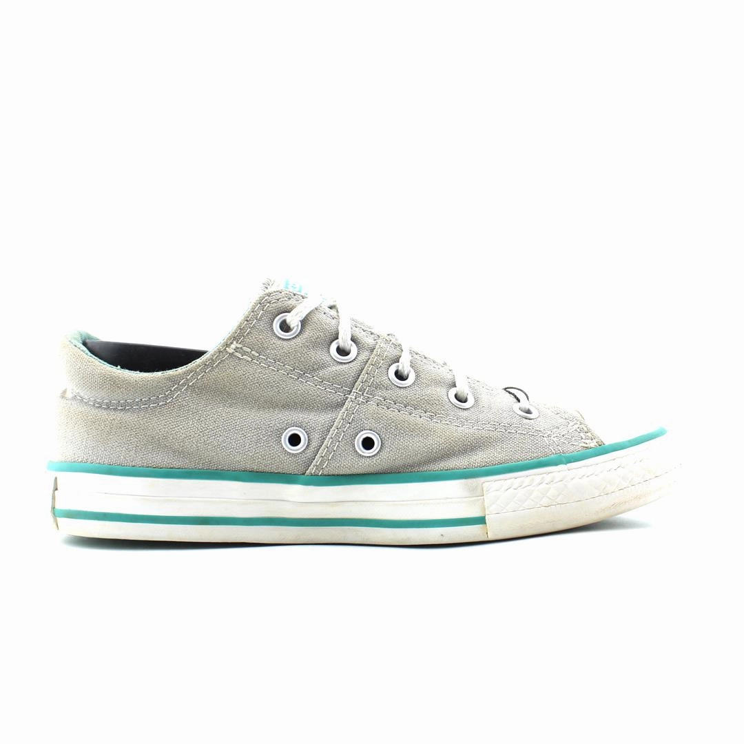 CONVERSE ALL STAR vintage Converse footwear looks