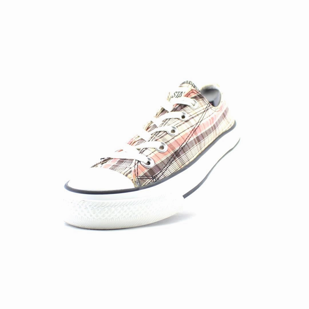 CONVERSE ALL STAR vintage Converse footwear looks