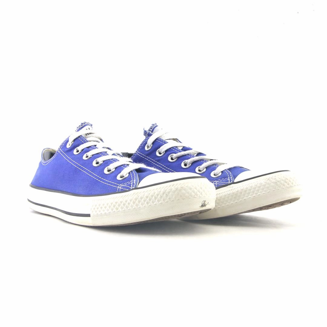 CONVERSE ALL STAR vintage Converse footwear looks