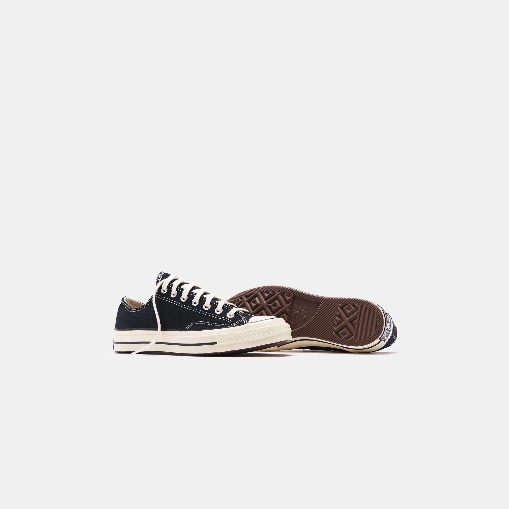 Converse Chuck Taylor '70 Ox - Black / Egret Heritage style lace-ups