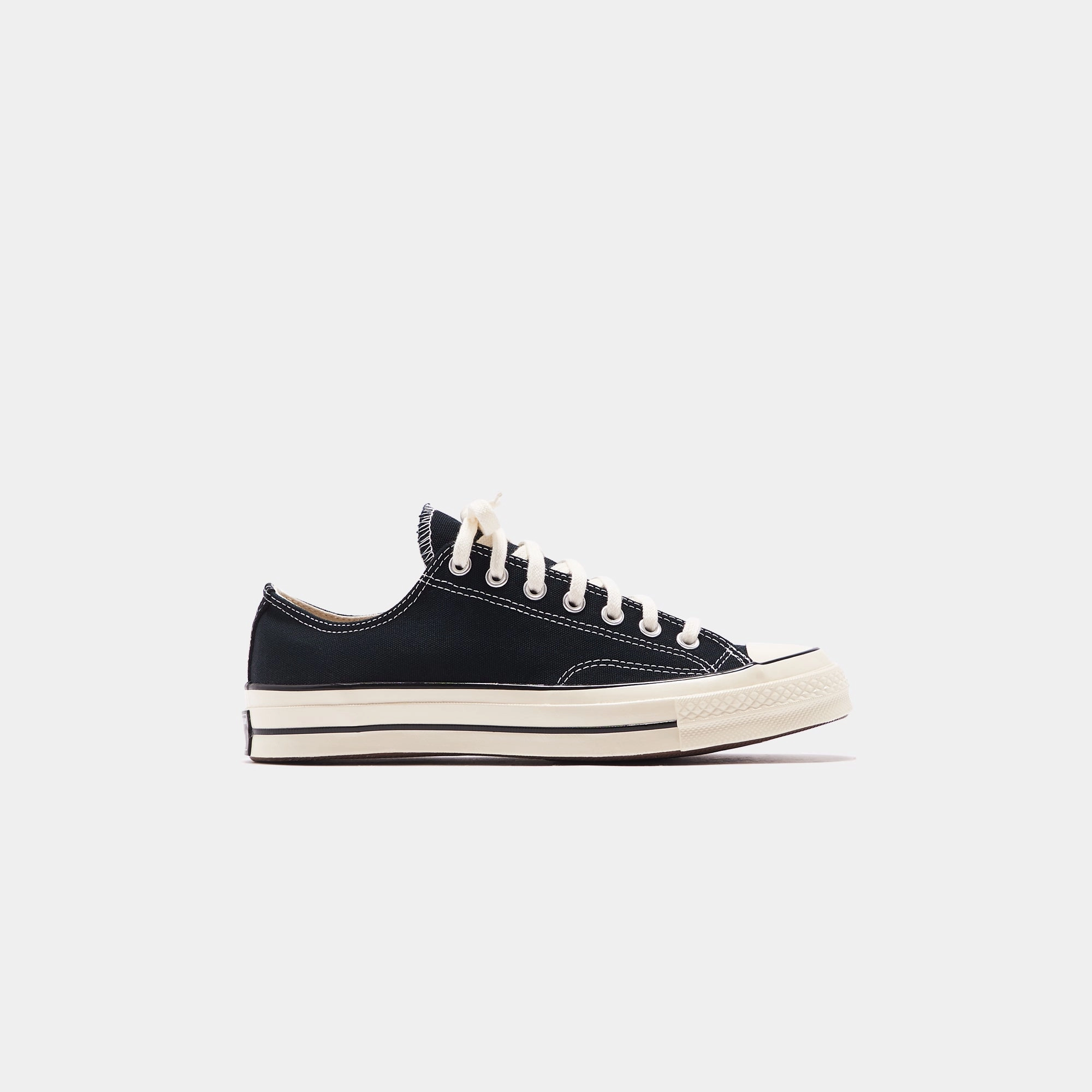 Converse Chuck Taylor '70 Ox - Black / Egret Mens casual Converse sneakers