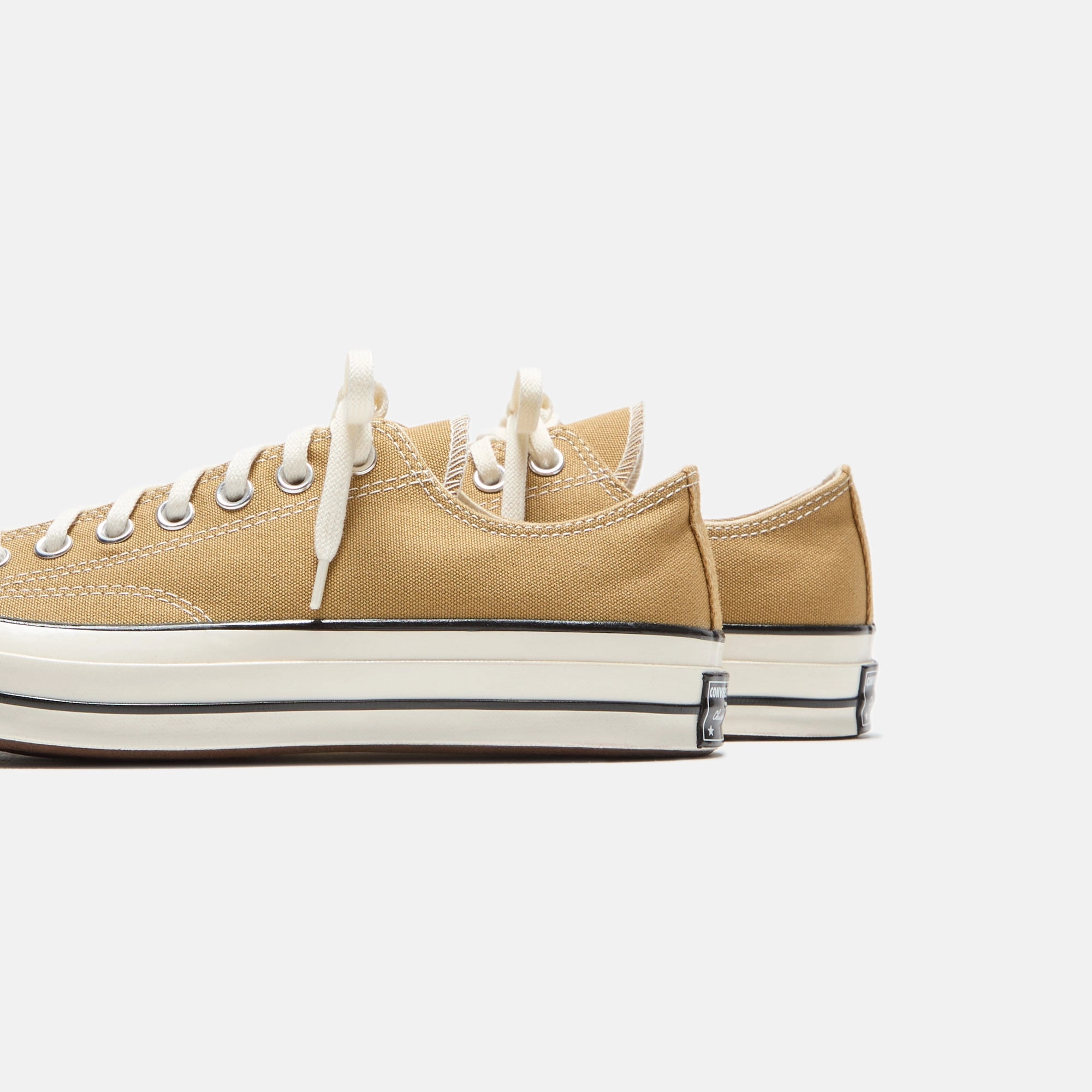 Converse Chuck Taylor All Star '70 Low - Toadstool Tan / Egret / Black Heritage style lace-ups