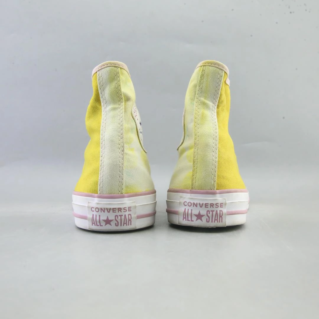 CONVERSE CHUCK TAYLOR ALL STAR CANVAS vintage Converse footwear looks