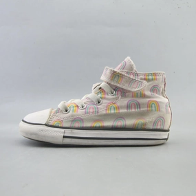 CONVERSE CHUCK TAYLOR ALL STAR Converse iconic footwear looks