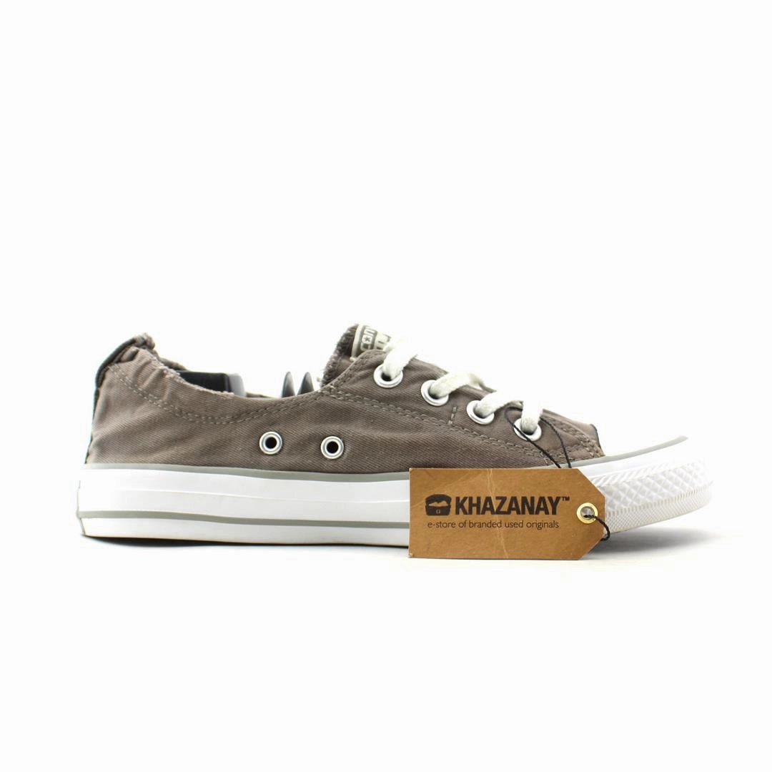 CONVERSE CHUCK TAYLOR ALL STAR vintage Converse footwear looks