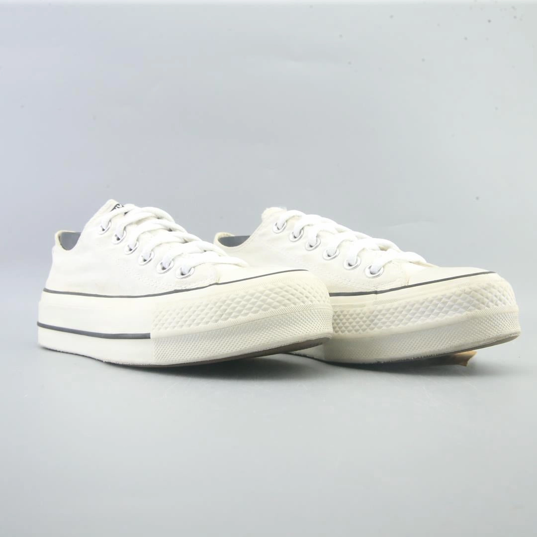 CONVERSE CHUCK TAYLOR ALL STAR vintage Converse footwear looks