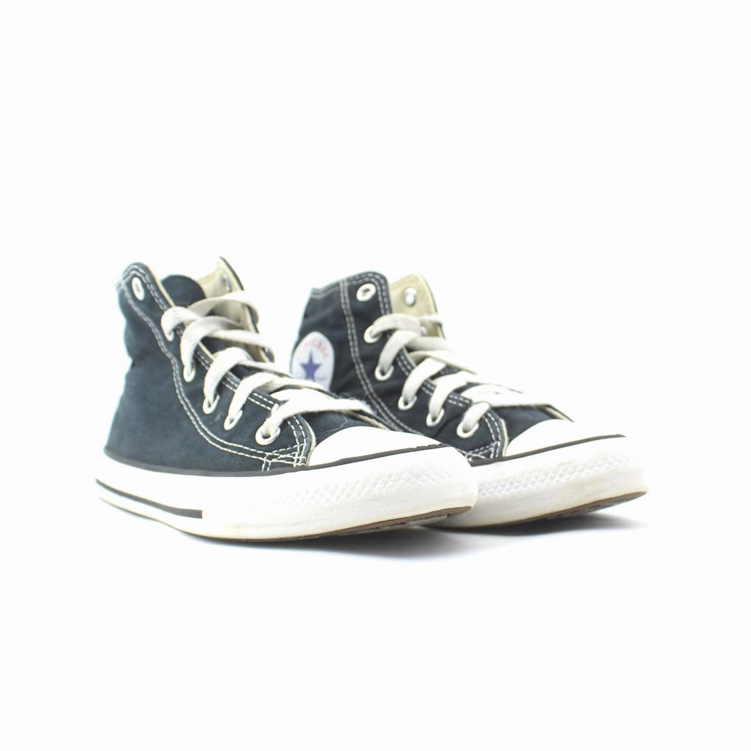 CONVERSE CHUCK TAYLOR ALL STAR vintage Converse footwear looks