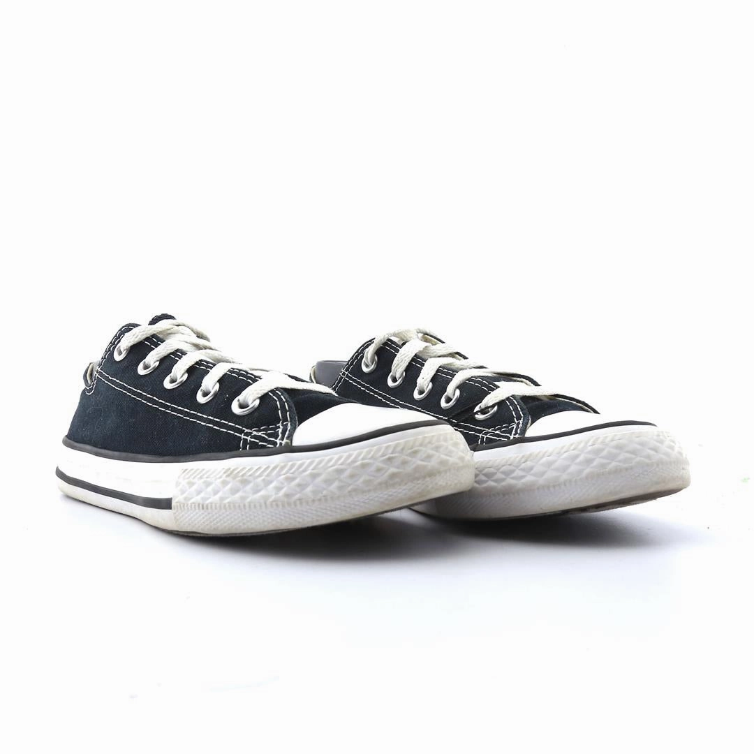 CONVERSE CHUCK TAYLOR ALL STAR vintage Converse footwear looks