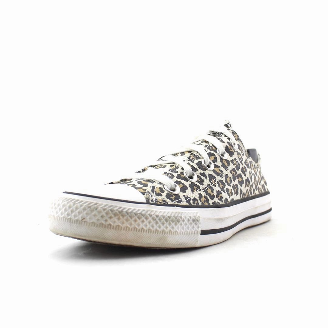 CONVERSE CHUCK TAYLOR ALL STAR vintage Converse footwear looks