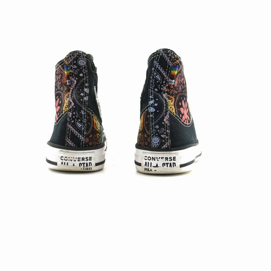 CONVERSE CHUCK TAYLOR ALL STAR vintage Converse footwear looks