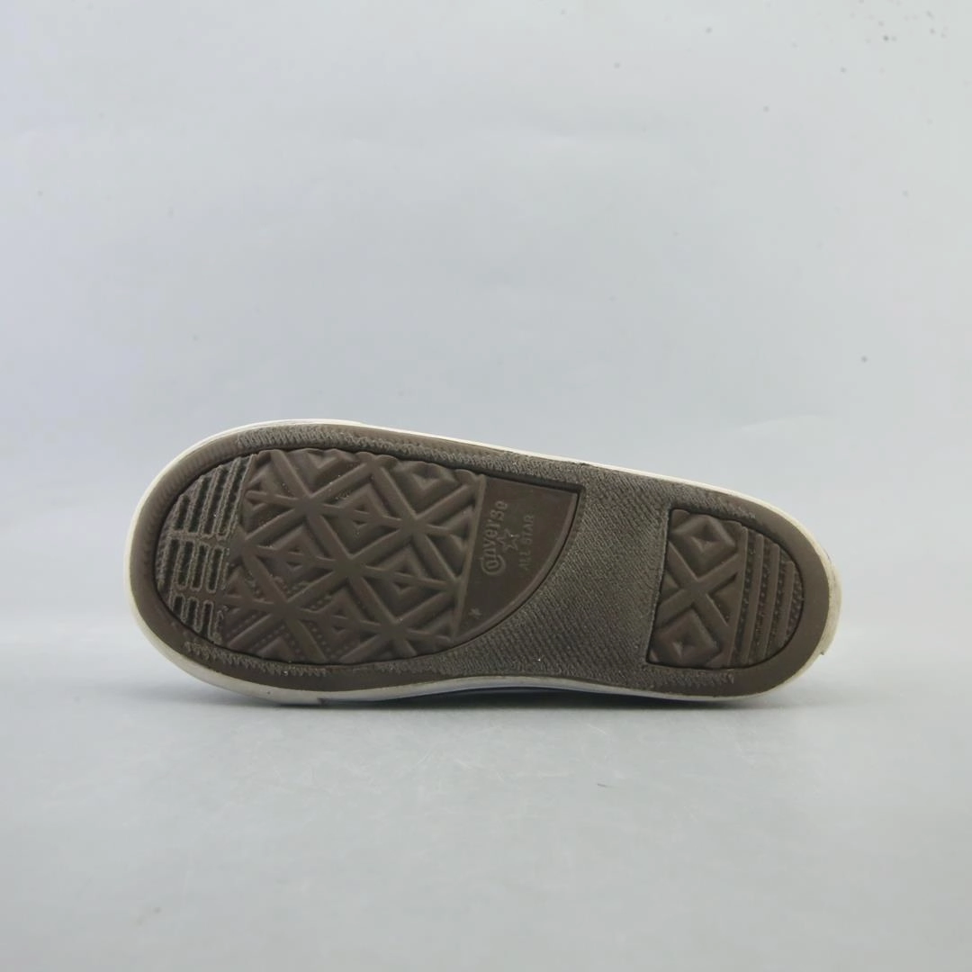 CONVERSE CHUCK TAYLOR ALL STAR vintage Converse footwear looks