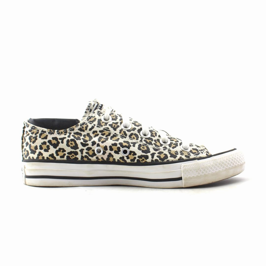 CONVERSE CHUCK TAYLOR ALL STAR vintage Converse footwear looks
