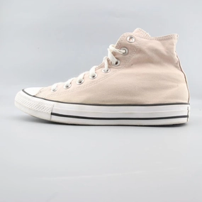CONVERSE CHUCK TAYLOR Converse iconic footwear looks