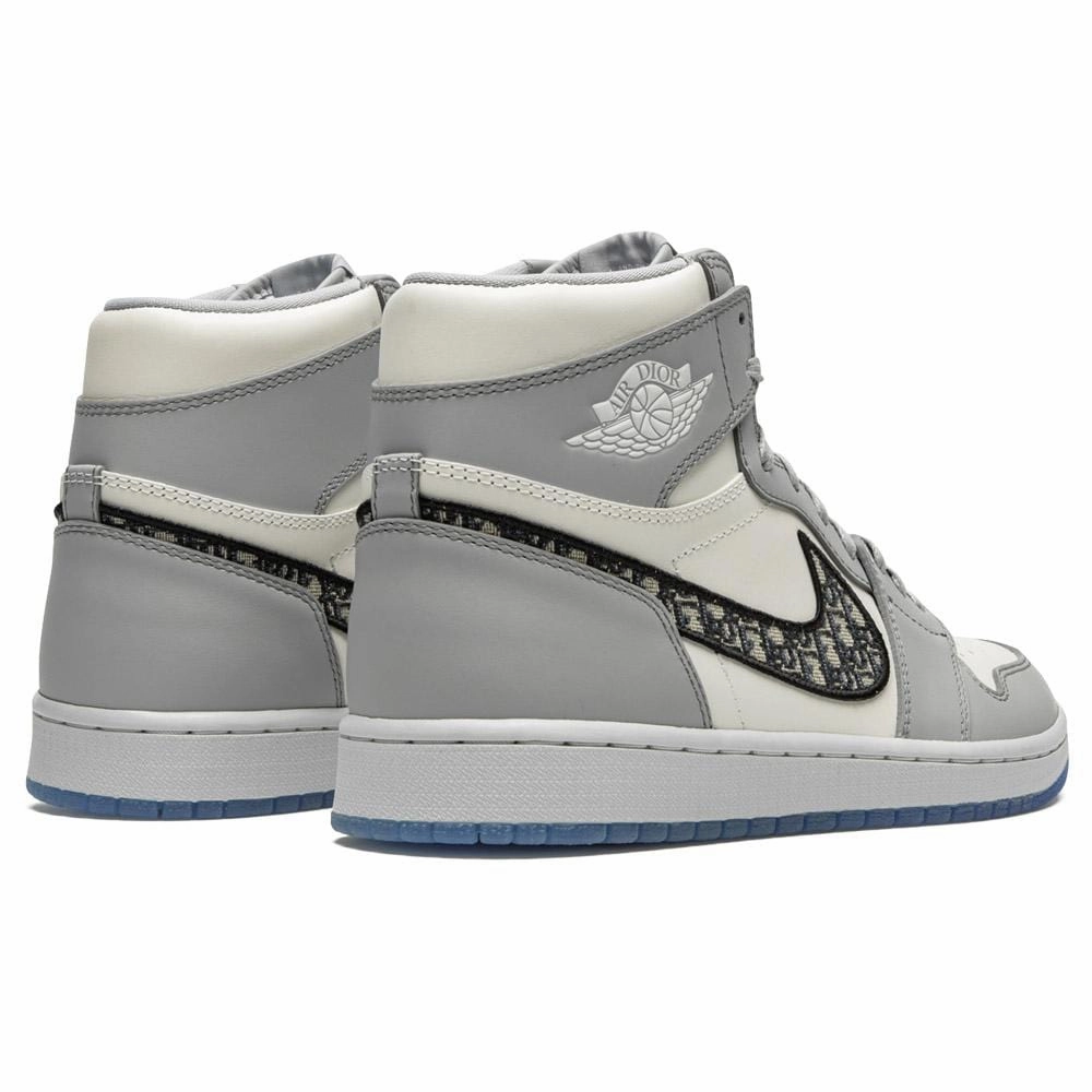 Dior x Air Jordan 1 High Air Jordan 1 classic sneakers