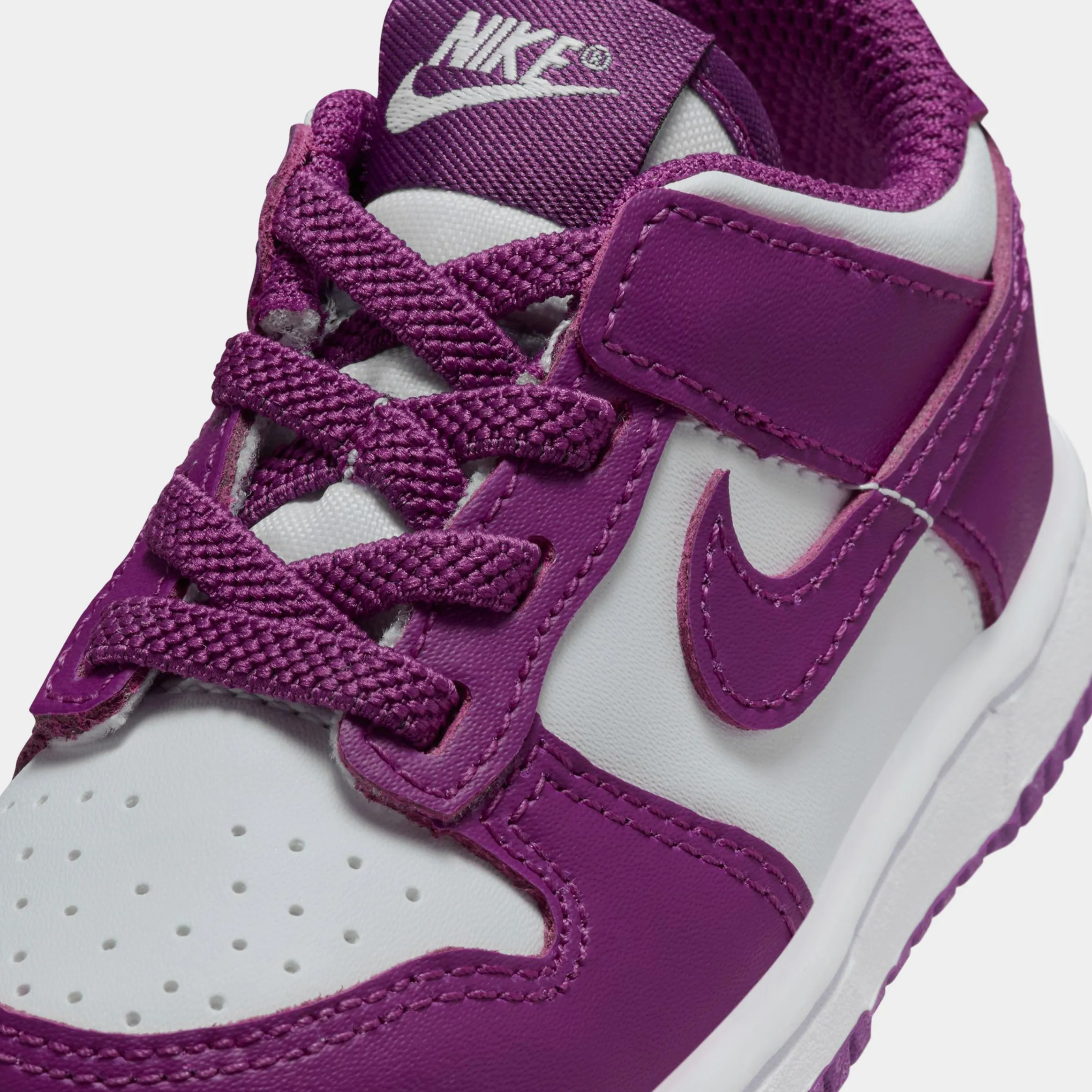 Dunk Low Infant Toddler Lifestyle Shoes (/White/Viotech) Dunk collection