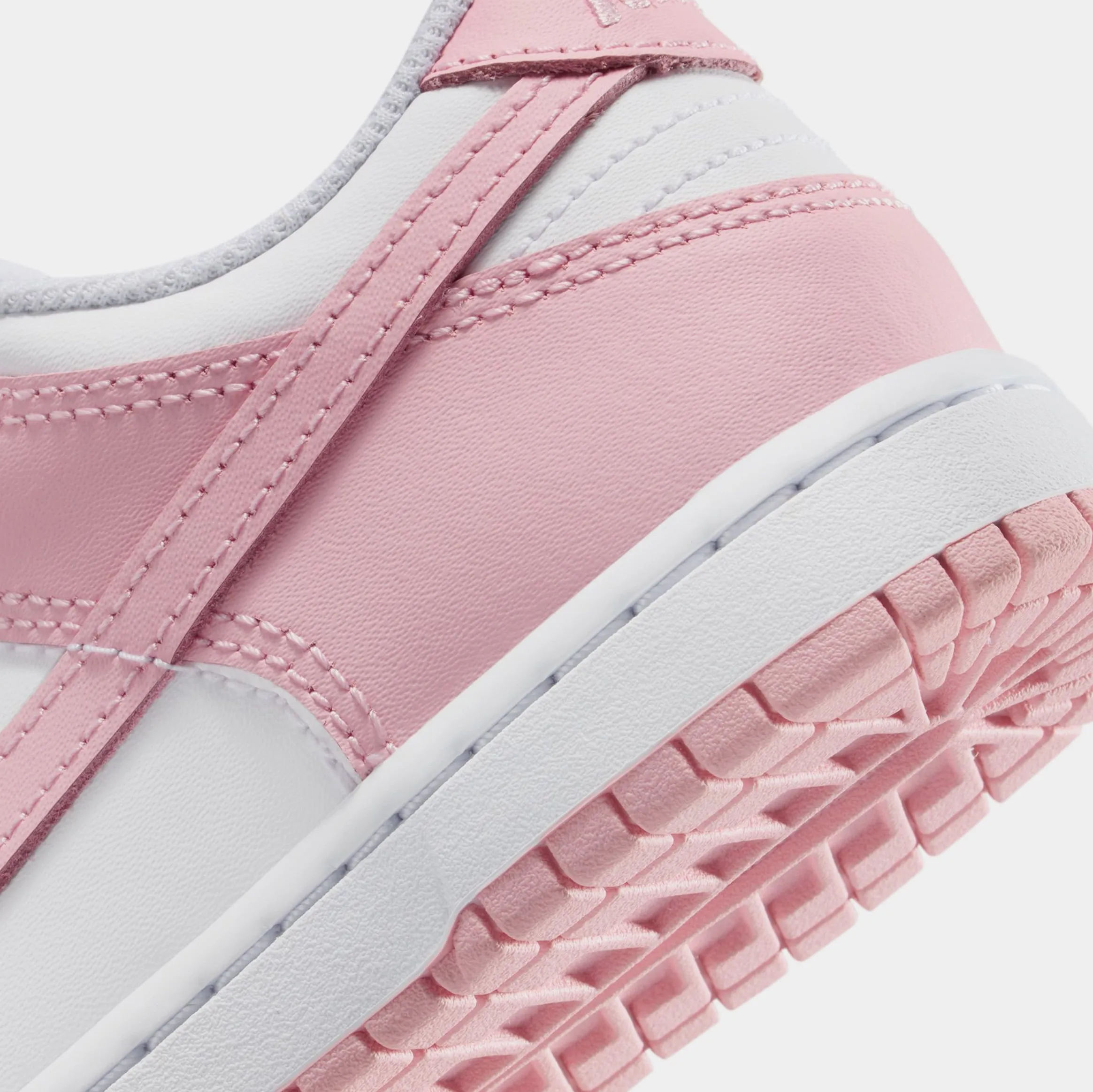 Dunk Low Preschool Lifestyle Shoes (Laser Fuchsia/White/Laser Fuchsia) Dunk collection