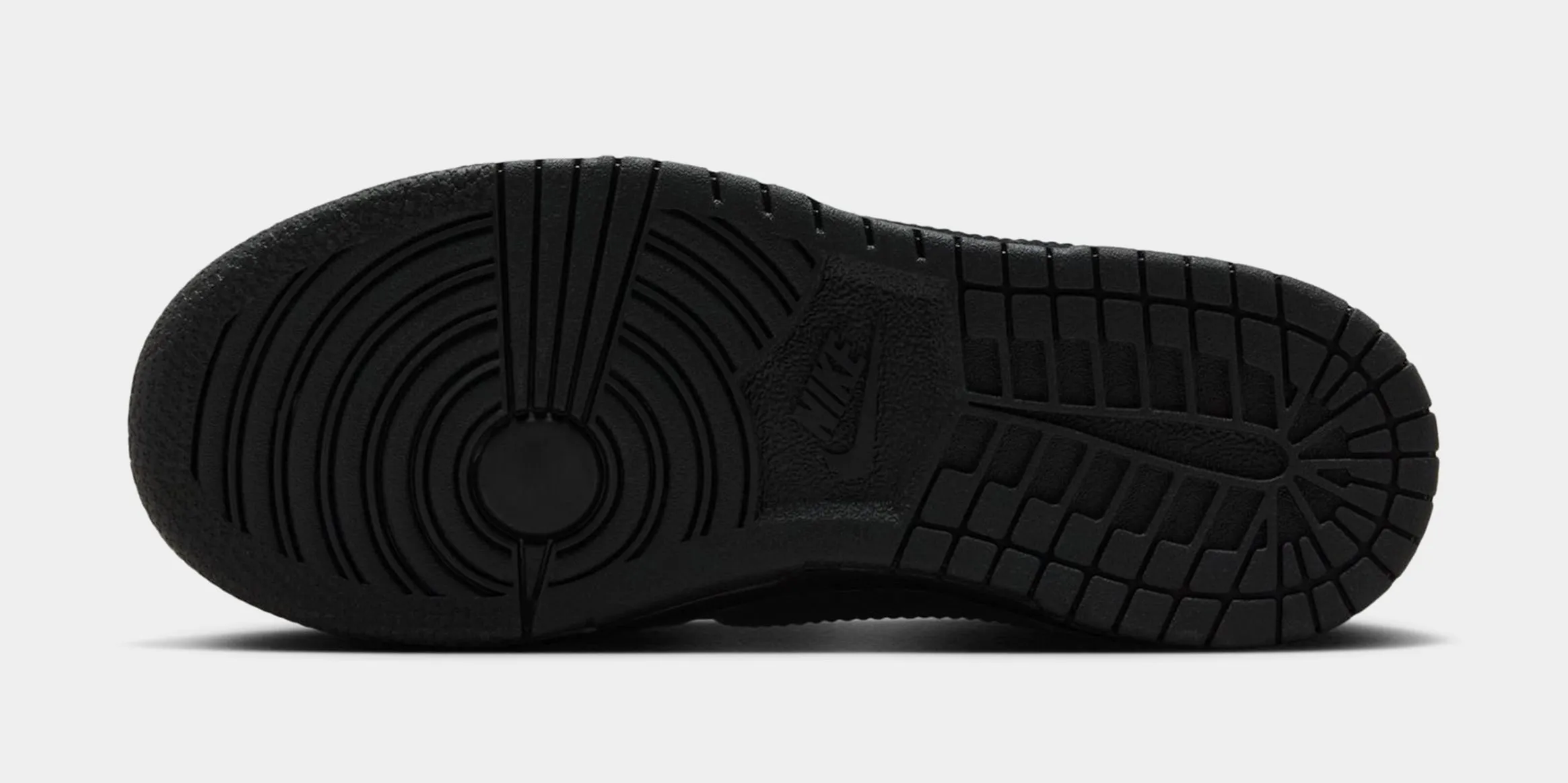 Dunk Low Preschool Lifestyle Shoes (Triple Black) Dunk collection
