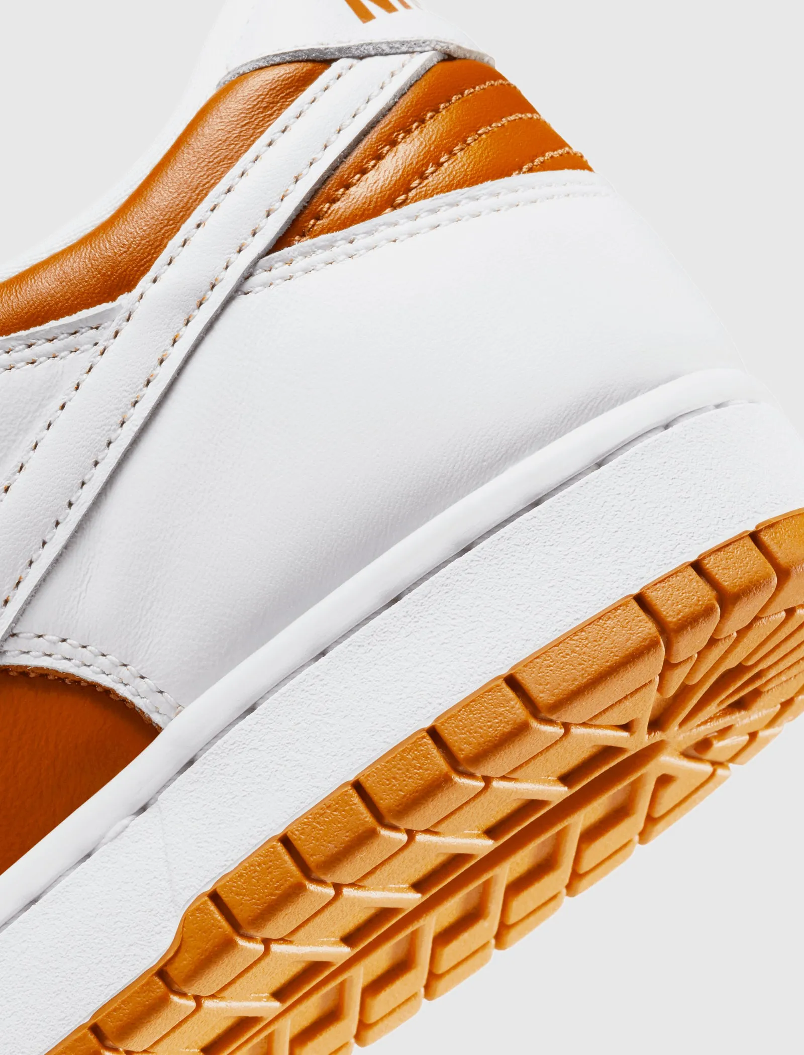 DUNK LOW "REVERSE CURRY" Nike sports sneakers