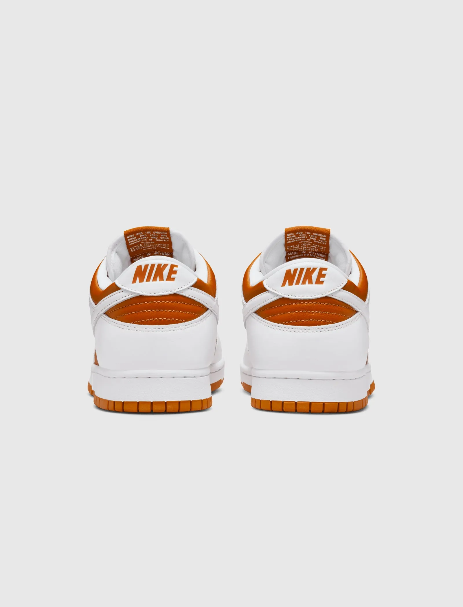 DUNK LOW "REVERSE CURRY" Nike sports sneakers