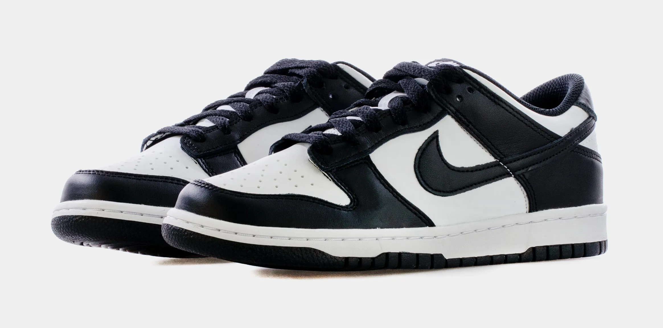 Dunk Low Retro Grade School Lifestyle Shoes (White/Black) Free Shipping Dunk collection