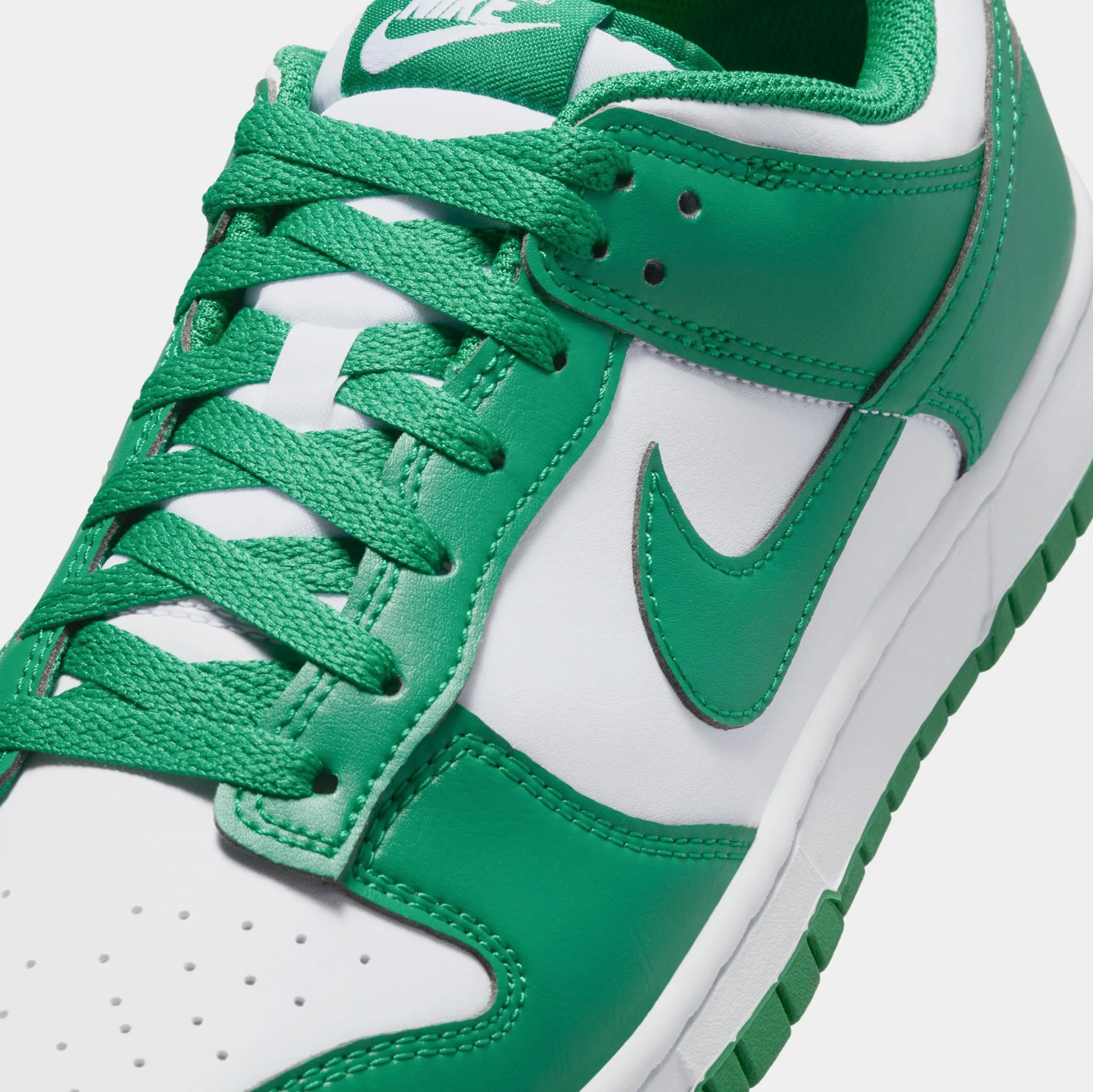 Dunk Low Retro Mens Basketball Shoes (White/Malachite) Dunk collection