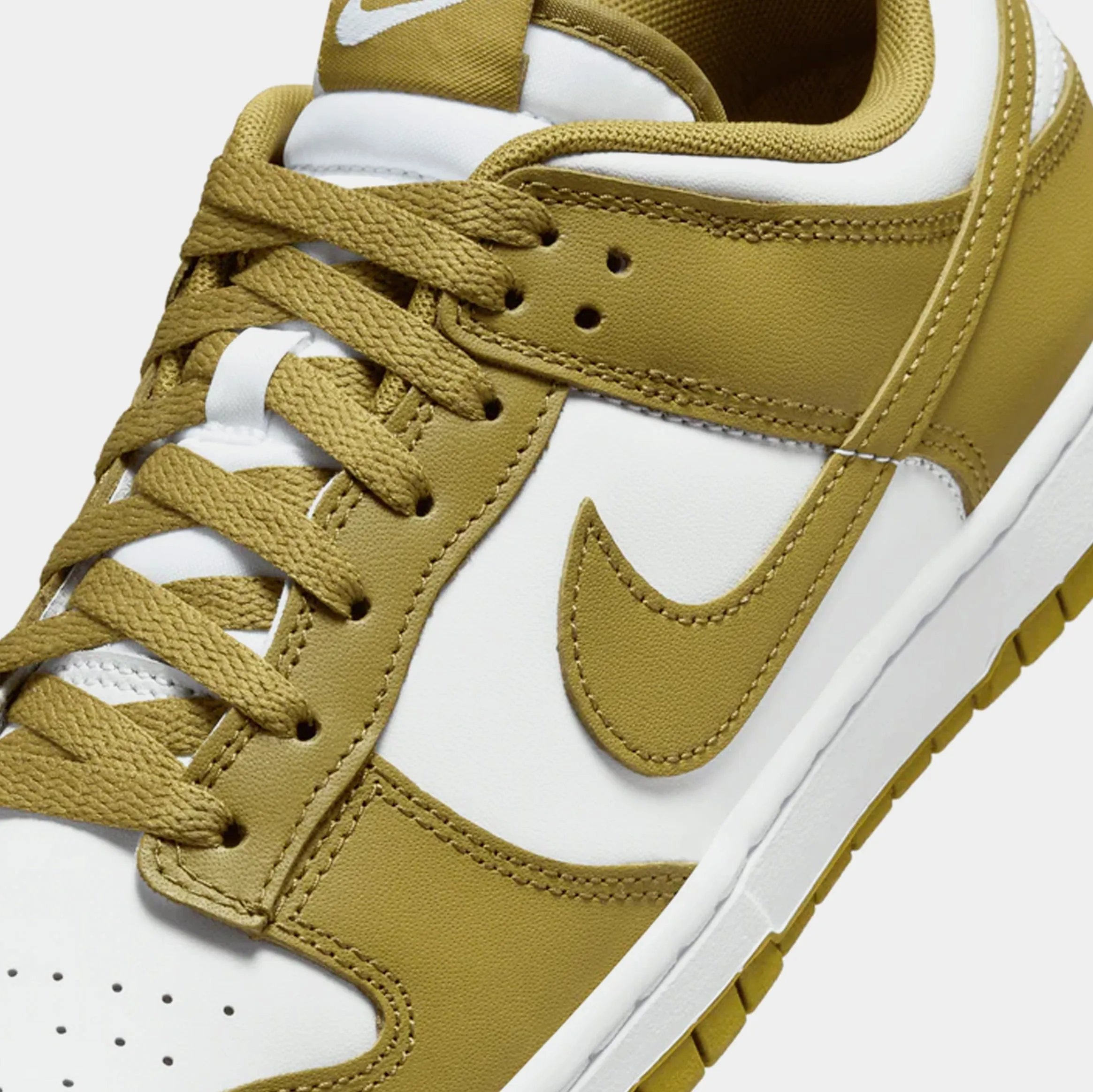Dunk Low Retro Mens Lifestyle Shoes (White/Pacific Moss) Dunk collection