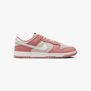 Dunk Low Retro PRM Nike shoes blending performance and street flair