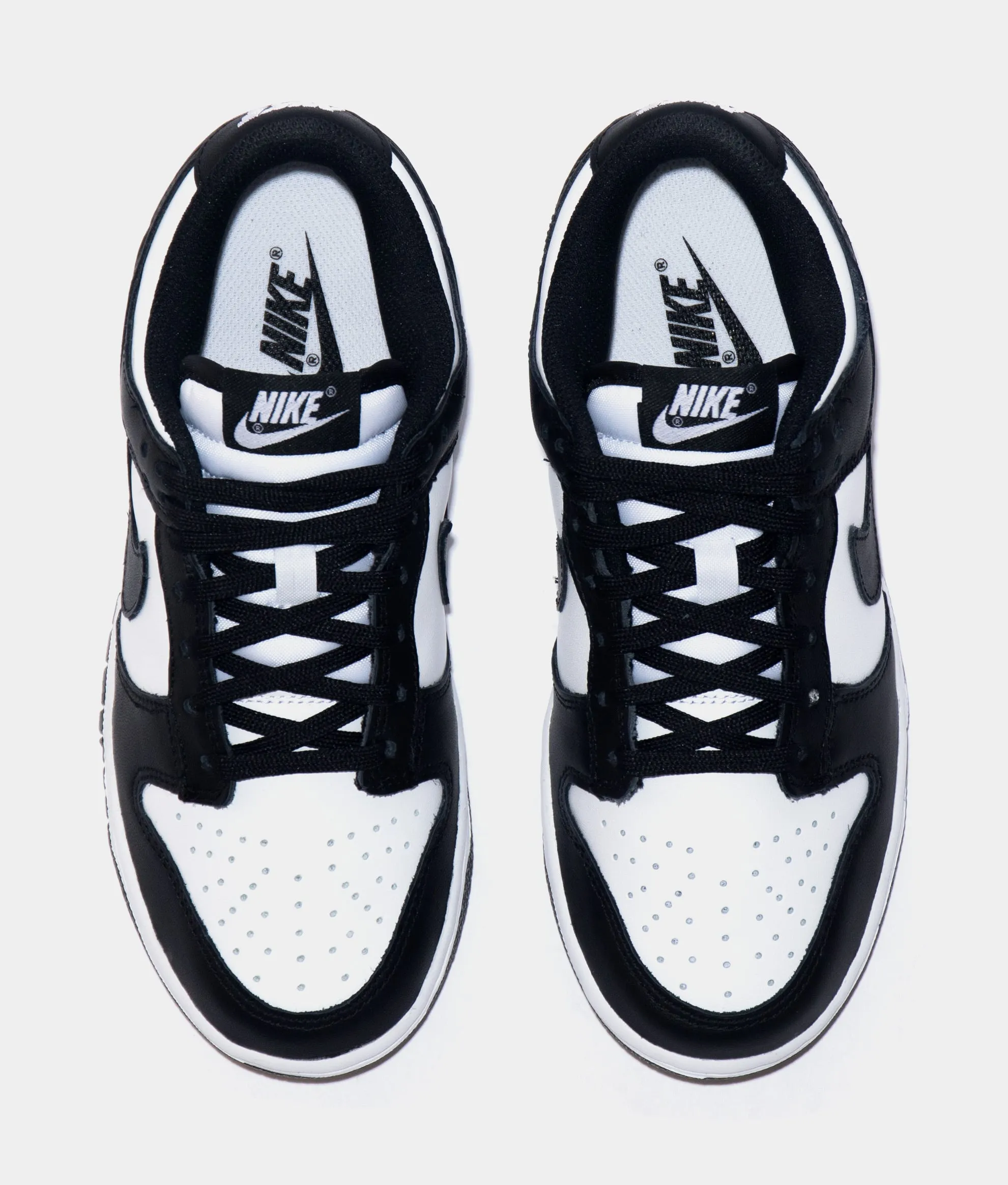Dunk Low Retro Womens Lifestyle Shoes (Black/White) Dunk collection