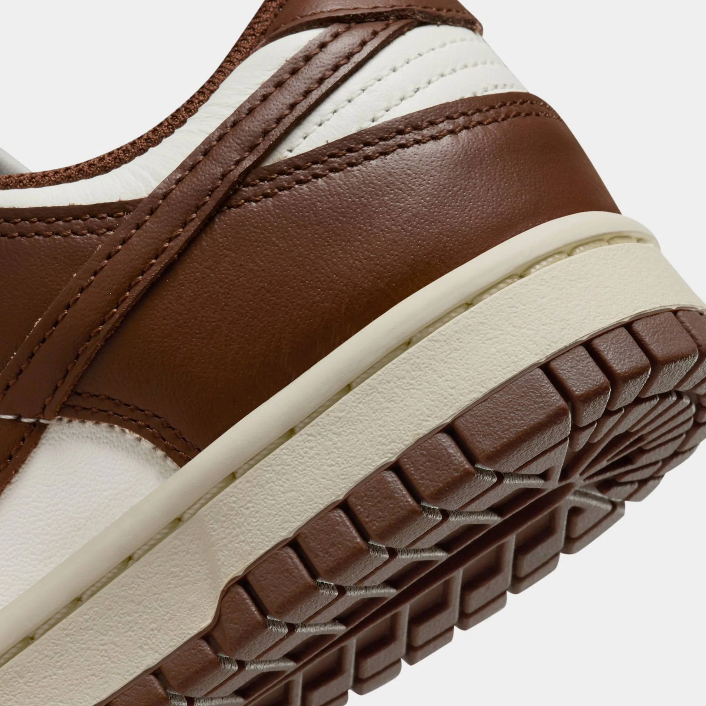 Dunk Low Womens Lifestyle Shoes (Sail/Cacao Wow/Coconut Milk) Free Shipping Dunk collection
