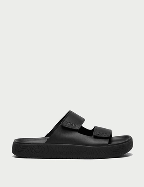 Etna Leather - Full Black Veja womens shoes with sustainable materials