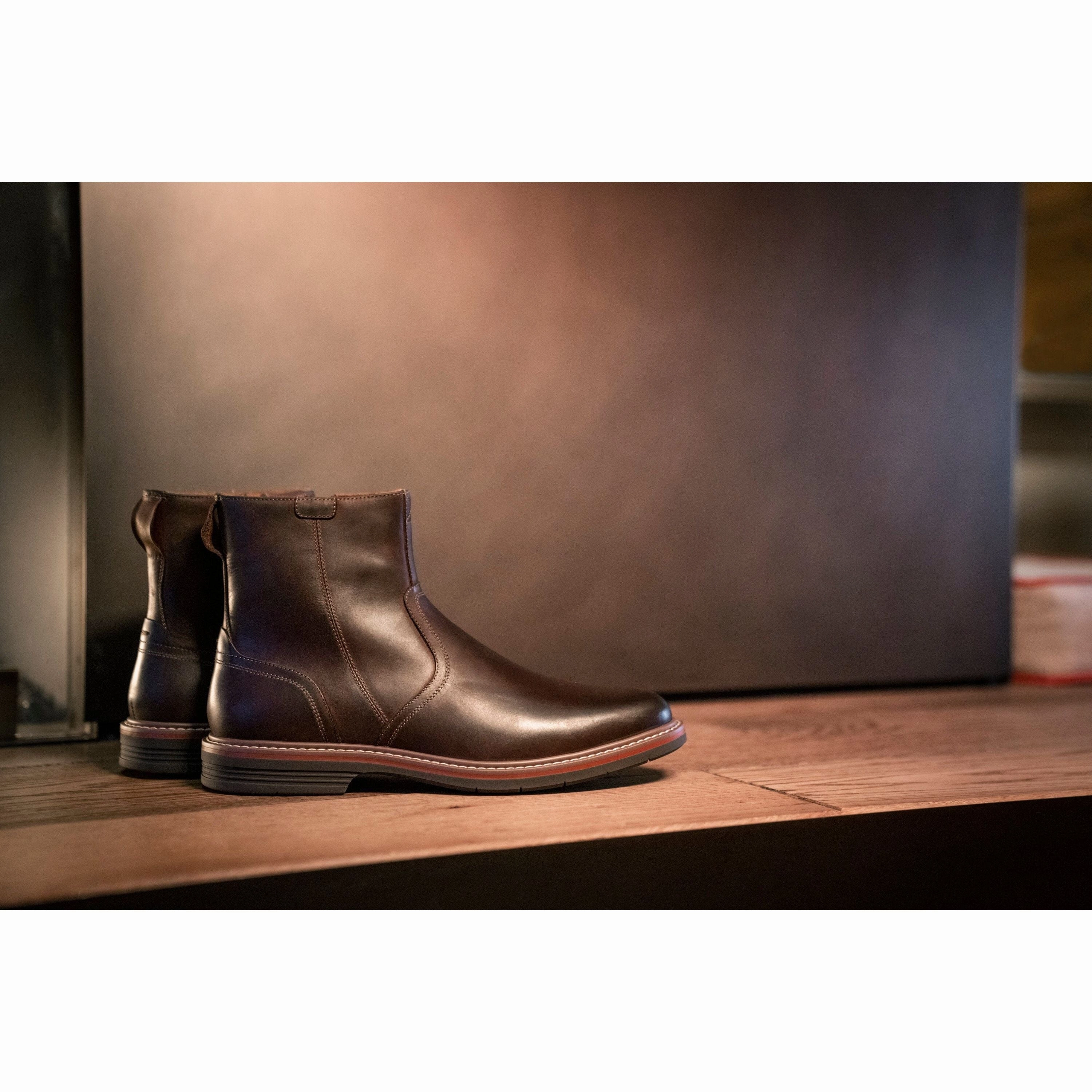 FLORSHEIM NORWALK PLAIN TOE SIDE ZIP BOOT MEDIUM AND WIDE Florsheim classic dress shoes
