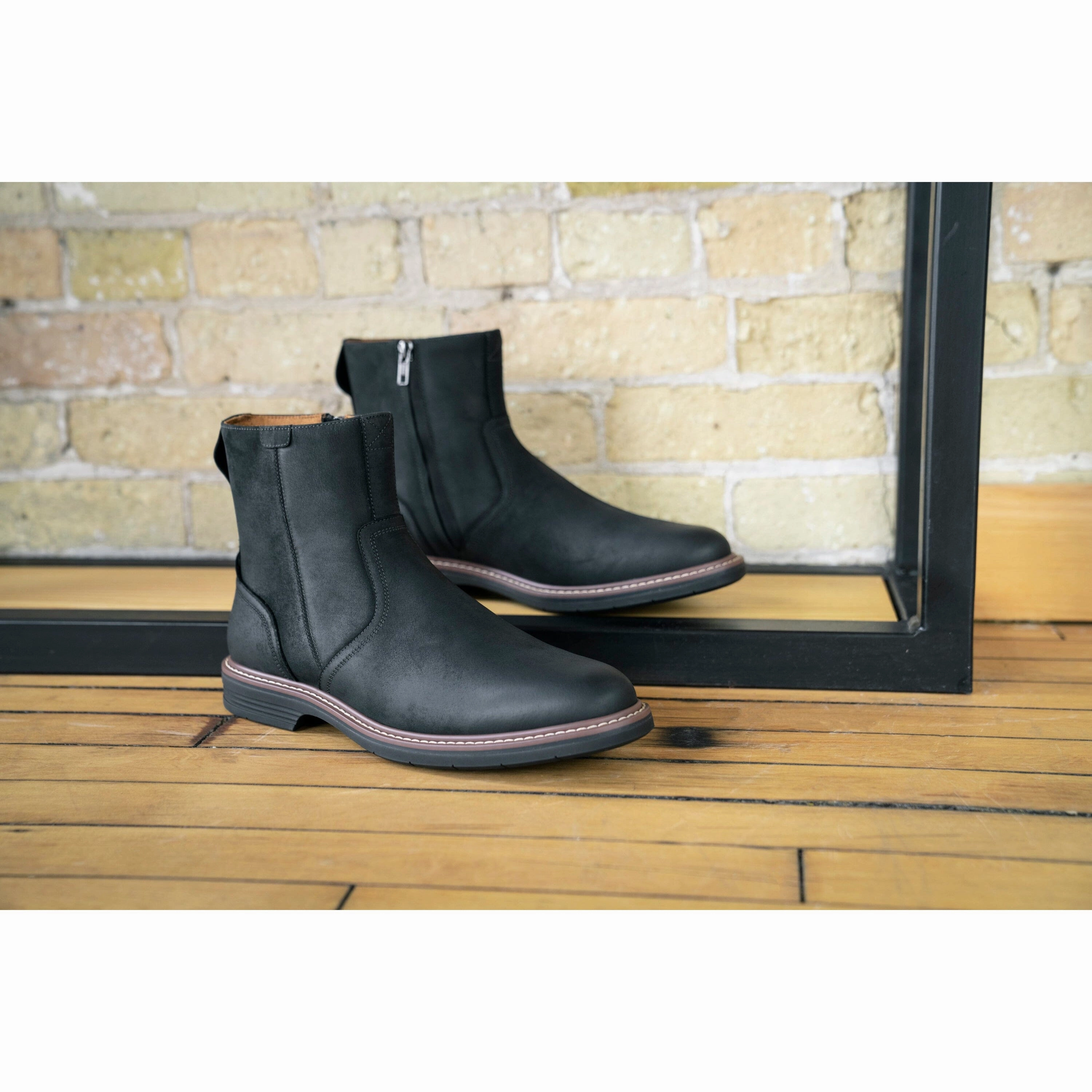 FLORSHEIM NORWALK PLAIN TOE SIDE ZIP BOOT MEDIUM AND WIDE Florsheim classic dress shoes